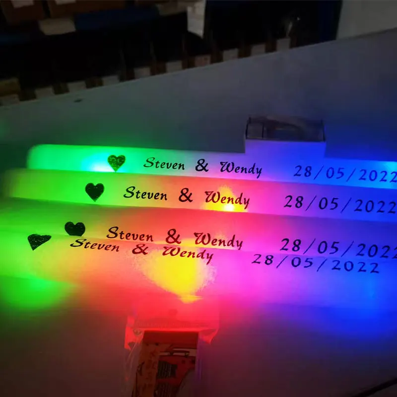 カスタマイズLEDグロー スティック、光るフォームワンド、結 - Flashing Led Foam Sticks Party のレビューと価格